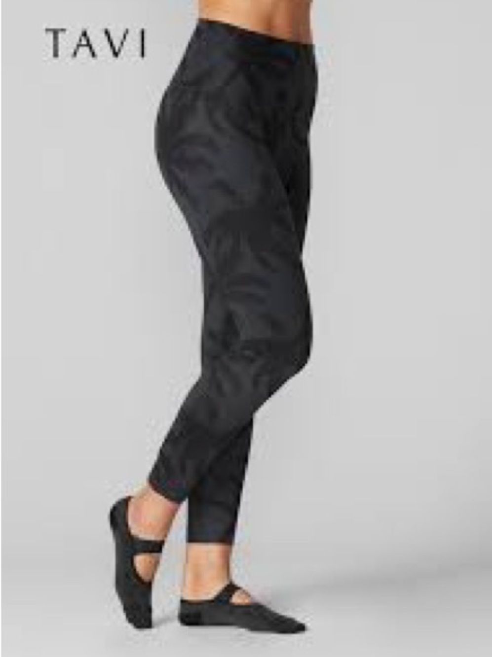 Tavi Noir High Waisted 7/8 Tight in Charcoal Palm print Large